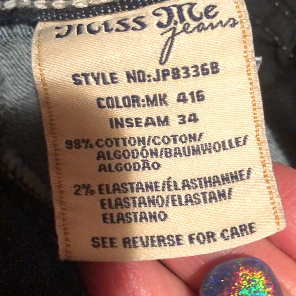 Miss Me Sz 29 bootcut with sequin embellished front and back pockets, gorgeous!! - Picture 14 of 17
